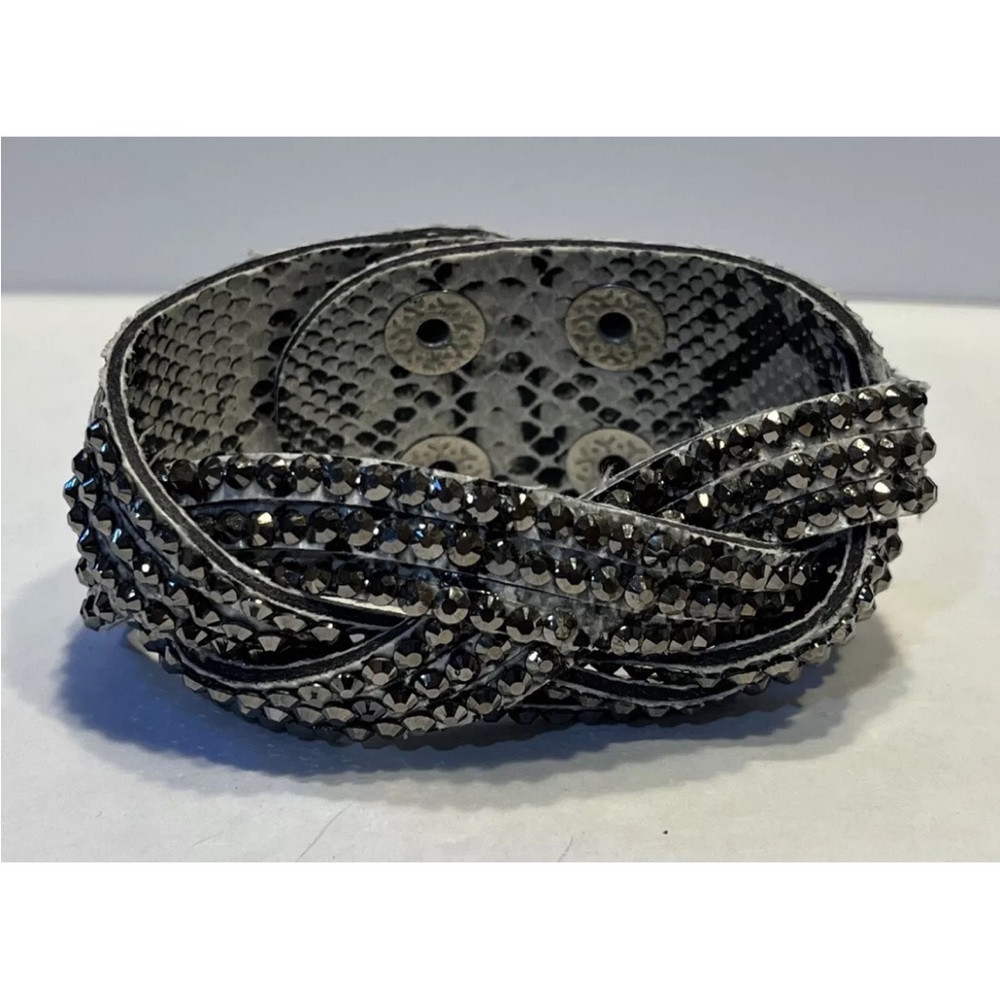 Yik Fung Gray And Black Snake Skin Print Cuff Bracelet With Rhinestones  7”-8”